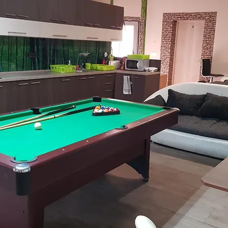 Kids' Paradise House * Balatonboglar