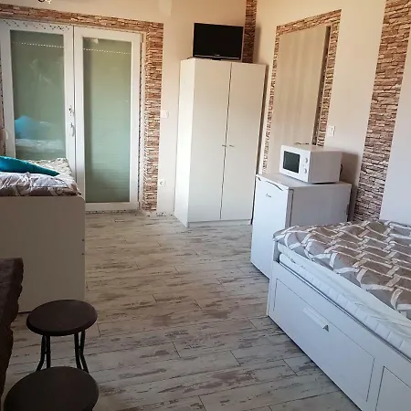 بيت ضيافة Kids' Paradise House