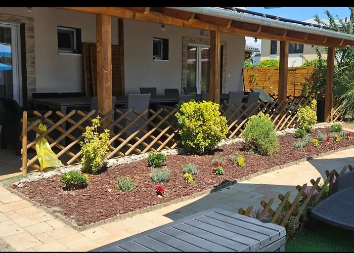 Kids' Paradise House