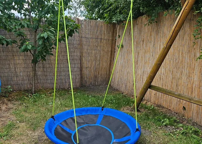 Kids' Paradise House בית הארחה