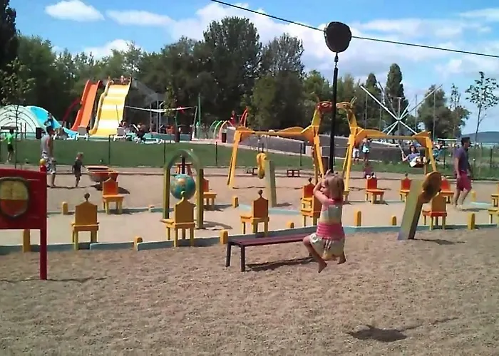 Kids' Paradise House